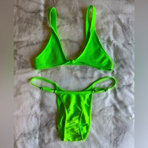 Minimale Animale Neon Green Bikini Set Size S
